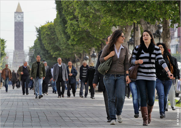 Les jeunes en Tunisie : des acteurs de la vie publique en dissidence ?