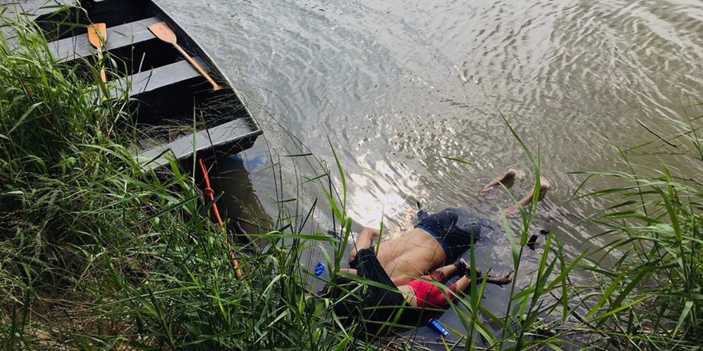 LA PHOTO D'UN PÈRE ET DE SA FILLE NOYÉS RÉVÈLE LE PÉRIPLE DES MIGRANTS